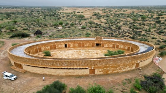 Indian desert school’s unique design offers respite from heat – MASHAHER