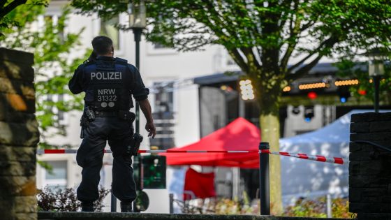 Everything we know as Solingen police search for attacker after three killed at festival – MASHAHER