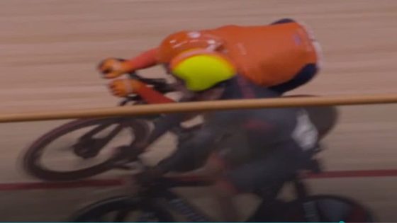 Dutch rider disqualified for headbutt on GB’s Ollie Wood in chaotic Madison final – MASHAHER