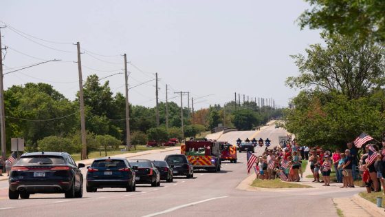 Friends, coworkers remember fallen Wichita firefighter – MASHAHER