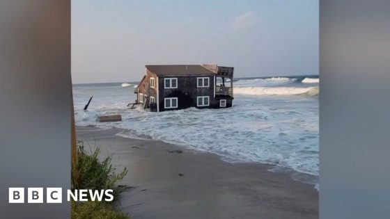 Home floats away from swell caused by storm – MASHAHER