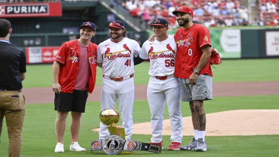 Matthew Tkachuk throws out first pitch at hometown St. Louis Cardinals game – MASHAHER