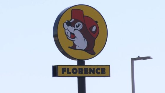 Buc-ee’s beaver mascot rope responsible for man’s fall, lawsuit claims – MASHAHER