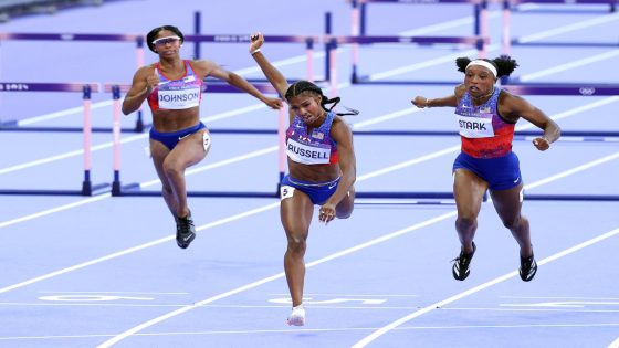 2024 Olympics: USA’s Masai Russell edges out France’s Cyrena Samba-Mayela to win gold in 100-meter hurdles photo finish – MASHAHER