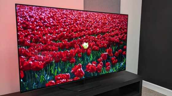 a colourful mid-range OLED TV with Ambilight that rivals the LG C4 – MASHAHER