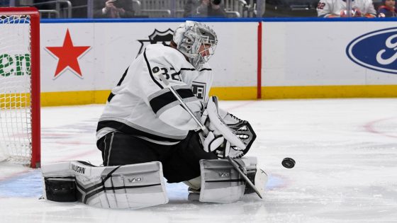 Ranking the 10 Best Kings of All Time, at #7 Jonathan Quick – MASHAHER