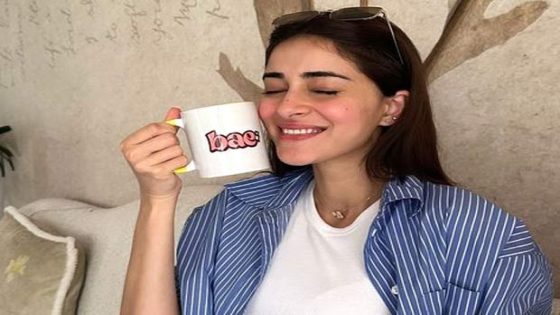 Ananya Panday celebrates Friendship Day with her ‘Bae’ : Bollywood News – MASHAHER