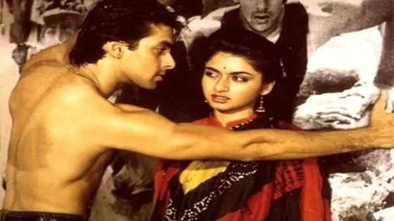 Bhagyashree pens a heartfelt note as Salman Khan starrer Maine Pyar Kiya rereleases during the weekend : Bollywood News – MASHAHER