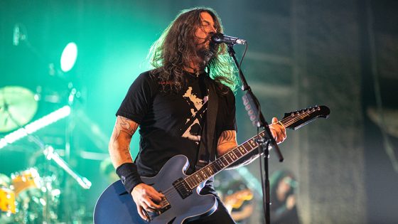 Trump Campaign Disputes Foo Fighters Over Unauthorized Use of Music – MASHAHER