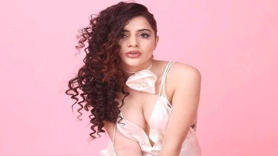 Follow Kar Lo Yaar: Uorfi Javed reveals that she hasn’t had sex in three years: “Jab tak nahin hoga Uorfi ke paas private jet, Uorfi nahin hogi kisi se bhi wet” : Bollywood News – MASHAHER