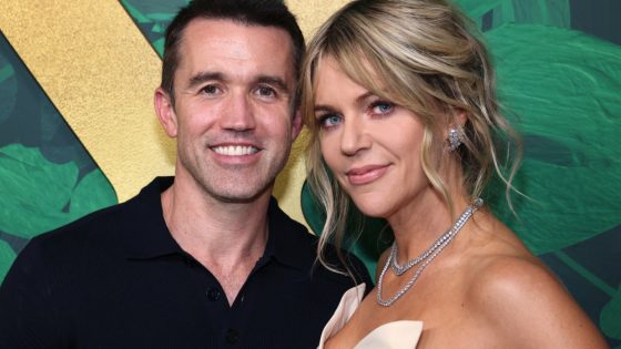 Kaitlin Olson, Rob McElhenney On Hacks, Welcome to Wrexham Emmy Noms – MASHAHER