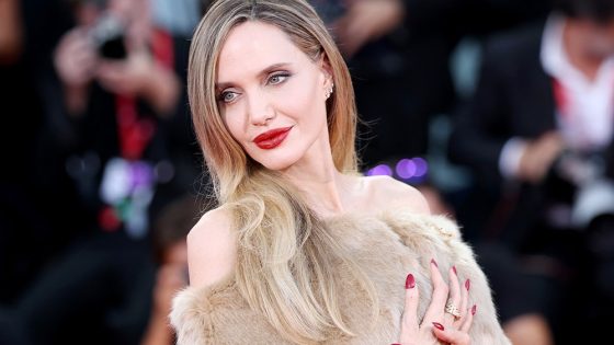 Angelina Jolie Weeps at 8-Minute Venice Standing Ovation for ‘Maria’ – MASHAHER