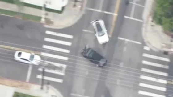 High-speed Los Angeles police chase ends in dramatic crash, video shows – MASHAHER