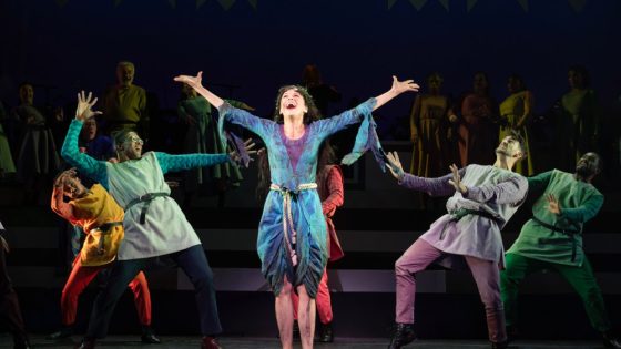 Sutton Foster Gets Unhinged in ‘Once Upon a Mattress’ on Broadway – MASHAHER