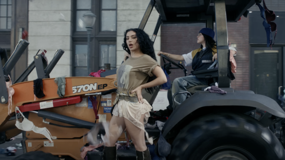 Charli XCX and Billie Eilish Donate Underwear From ‘Guess’ Video – MASHAHER