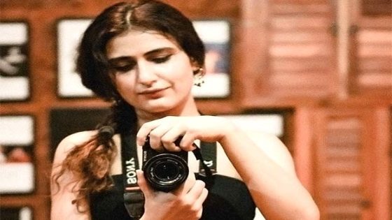 World Photography Day 2024: Fatima Sana Shaikh says, “Absolutely love shooting people” 2024 : Bollywood News – MASHAHER