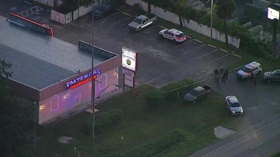 Man plows semi-truck into Tampa gentleman’s club after getting kicked out, leaving 1 dead, 2 injured: Police – MASHAHER