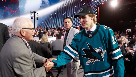 Source: Sharks draft pick Chernyshov leaves KHL for North America – MASHAHER