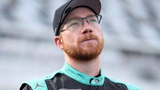 Tyler Reddick maintains No. 1 spot in NBC Sports NASCAR Power Rankings after Daytona – MASHAHER