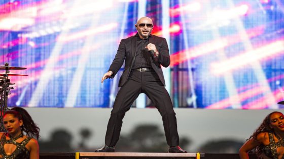 Pitbull purchases naming rights to Florida International’s football stadium – MASHAHER