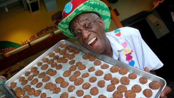 Wallace Amos Jr., founder of Famous Amos cookies, dies at 88 – MASHAHER