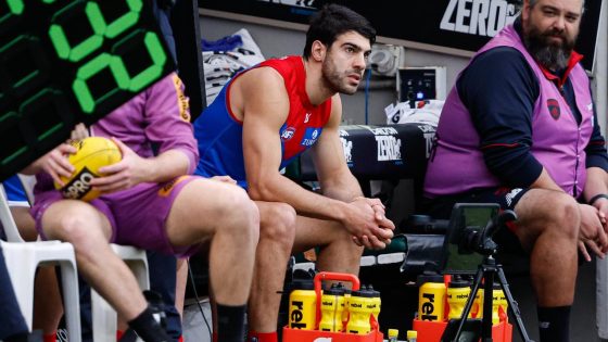 Christian Petracca wants trade away from Melbourne, unhappy with Demons, Tim English to re-sign with Western Bulldogs, latest trade news – MASHAHER