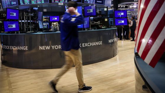 Nasdaq falls, stocks prepare for Fed Chair Powell’s comments – MASHAHER