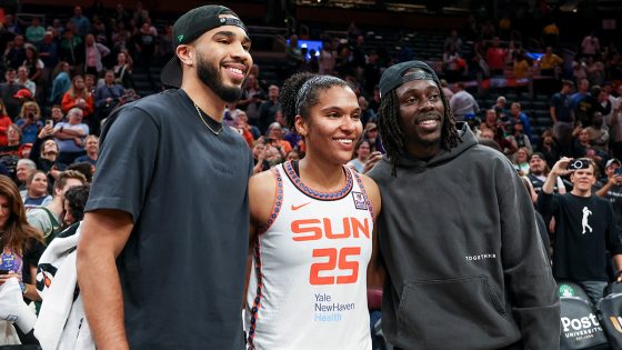 Tatum, Holiday show love for Sun during special night at TD Garden – MASHAHER