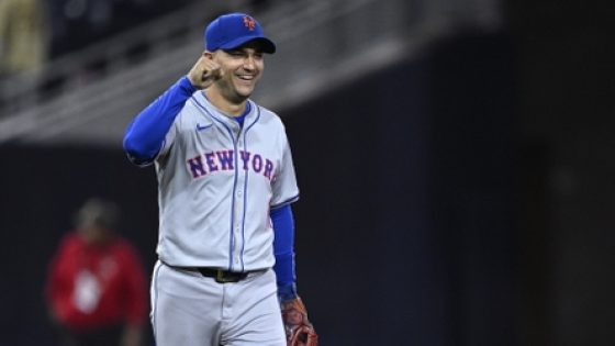 Jose Iglesias’ ‘unbelievable’ double play helps Mets stave off Padres: ‘It was the play of the game’ – MASHAHER