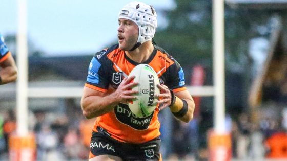 Wests Tigers v South Sydney Rabbitohs, live blog, teams, ins and outs, video, stats, match centre, Heath Mason, Luke Laulilii, rookies, Jye Gray – MASHAHER