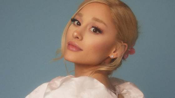 Ariana Grande Partners With HeadCount for ‘Wicked’ Contest – MASHAHER