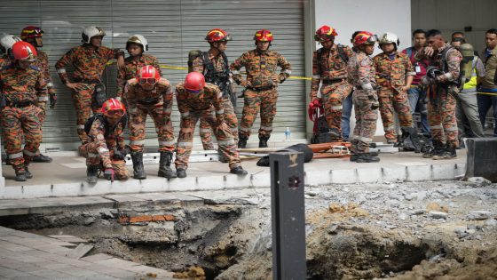 Woman from India disappears down a sinkhole in Malaysia’s capital – MASHAHER