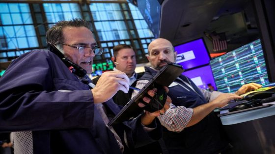 Analysis-Global stock traders face dip-buying dilemma after crushing selloff – MASHAHER