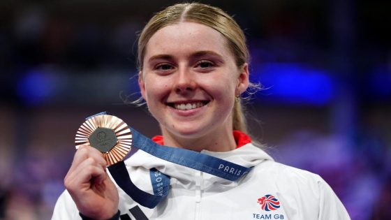 Emma Finucane becomes first GB woman to win three medals since 1964 – MASHAHER