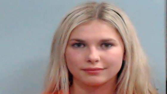 Ex-University of Kentucky student Sophia Rosing, who spouted racial slurs, pleads guilty – MASHAHER