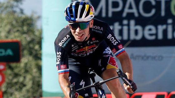 Roglic wins first mountain stage to take Vuelta lead – MASHAHER