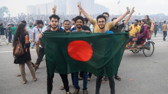 Bangladesh’s president dissolves parliament as protesters say they won’t accept army-run government – MASHAHER