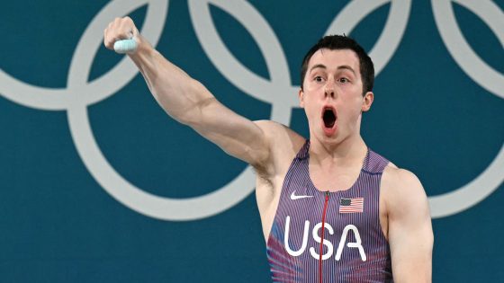 Hampton Morris becomes first American man to win Olympic weightlifting medal in 40 years – MASHAHER