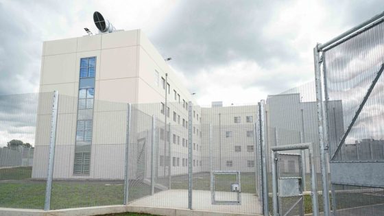 Six men arrested at HMP Fosse Way after inmate dies – MASHAHER