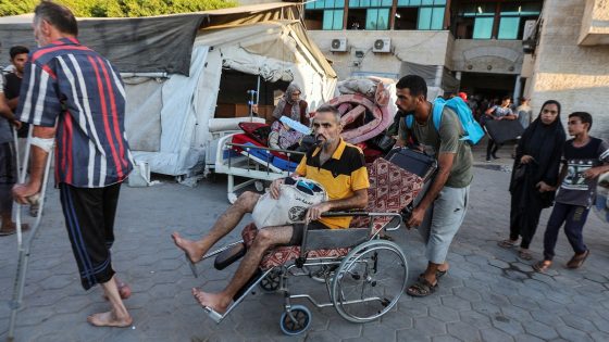 Israel-Gaza live updates: Patients evacuate hospital in central Gaza – MASHAHER