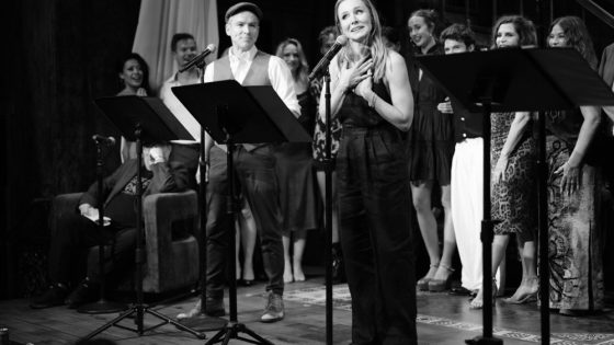 ‘Reefer Madness’ Reunion Concert Spotlights Kristen Bell, Rachel Bloom – MASHAHER