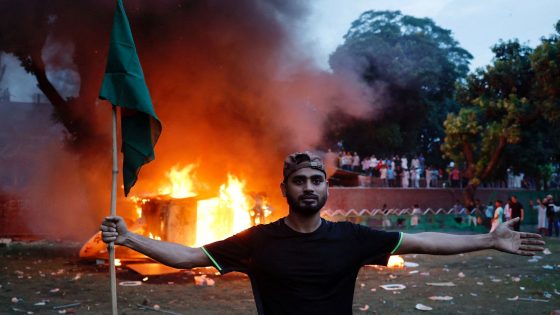 Bangladesh: Student protesters call for Nobel laureate to advise government as they prepare to meet military | World News – MASHAHER