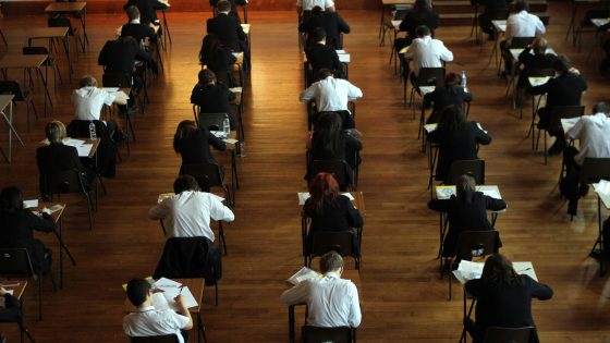 Scottish exam body apologises after students expecting results received blank emails | UK News – MASHAHER