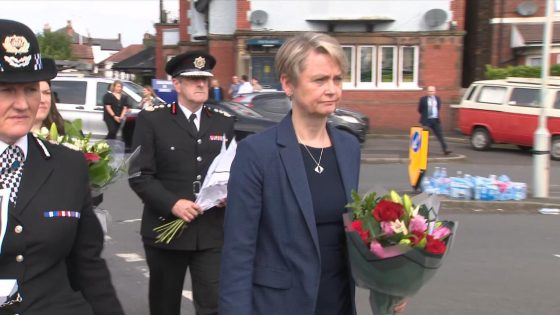 UK riots: Respect for police needs to be restored after ‘brazen abuse and contempt’ by rioters, Home Secretary Yvette Cooper says | Politics News – MASHAHER