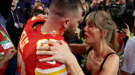 Travis Kelce ‘desperately trying to console Taylor Swift’ with pop star ‘shaken’ after terror plot foiled – MASHAHER