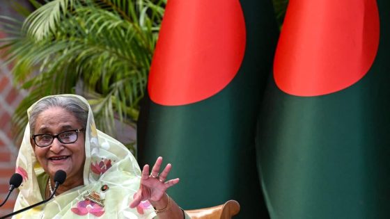 Sheikh Hasina: Bangladesh prime minister flees as protesters storm residence – MASHAHER