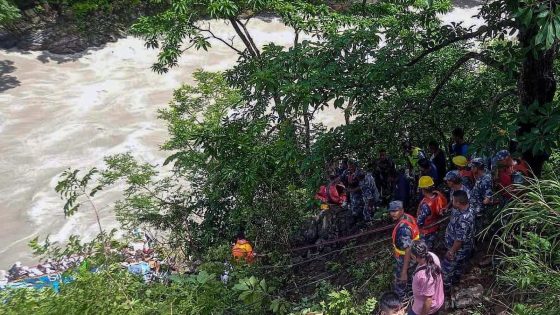 Bus carrying dozens of Indian pilgrims drives off a Nepal highway – MASHAHER