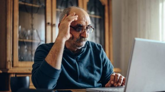 My 67-year-old dad just admitted to having $100K in credit card debt — and he’s retired with a mortgage, no savings – MASHAHER