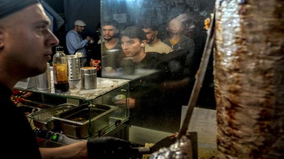 Turkey wants to regulate Germany’s beloved döner kebab street food – MASHAHER