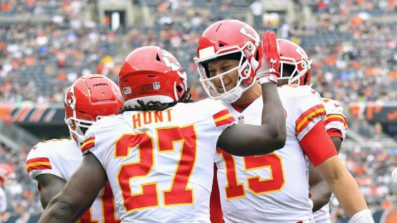 Patrick Mahomes on Kareem Hunt: I’m glad to have him back – MASHAHER